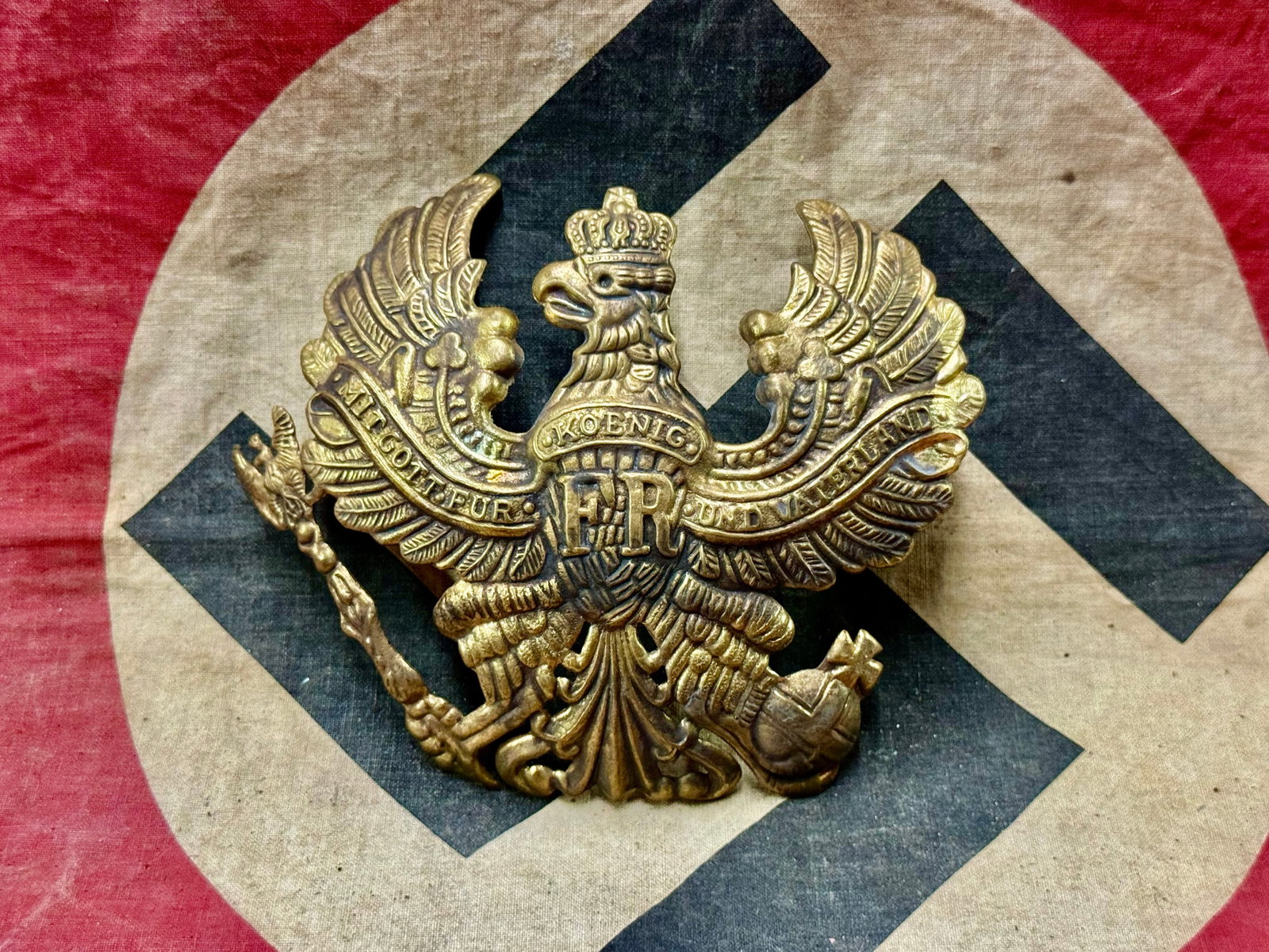Rare WW1 German Pickelhaube Brass Helmet Field Badge: Rare WW1 German Pickelhaube Brass Helmet Field Badge. An ultra rare find. Shows good wear and use with a beautiful overall patina. Well used and appears to be taken off a helmet. A very rare find. Ple
