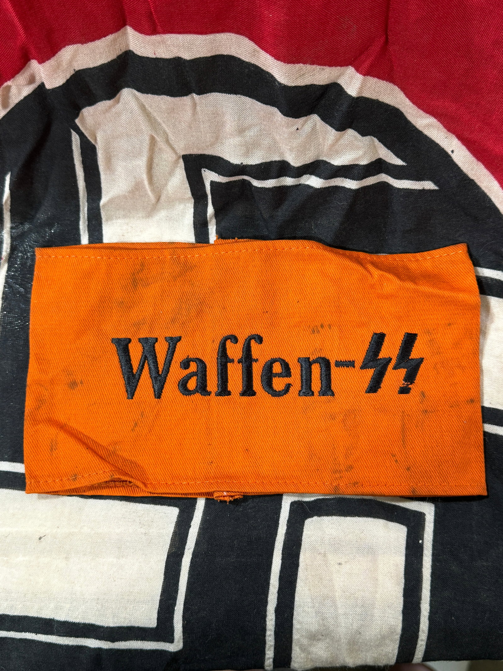 RARE WW2 GERMAN WAFFEN-SS ARMBAND WITH RZM PAPER TAG: RARE WW2 GERMAN WAFFEN-SS ARMBAND WITH RZM PAPER TAG. This rare Waffen-SS armband is an excellent example. This is an extremely desirable armband type, which was never made in huge numbers, and which 
