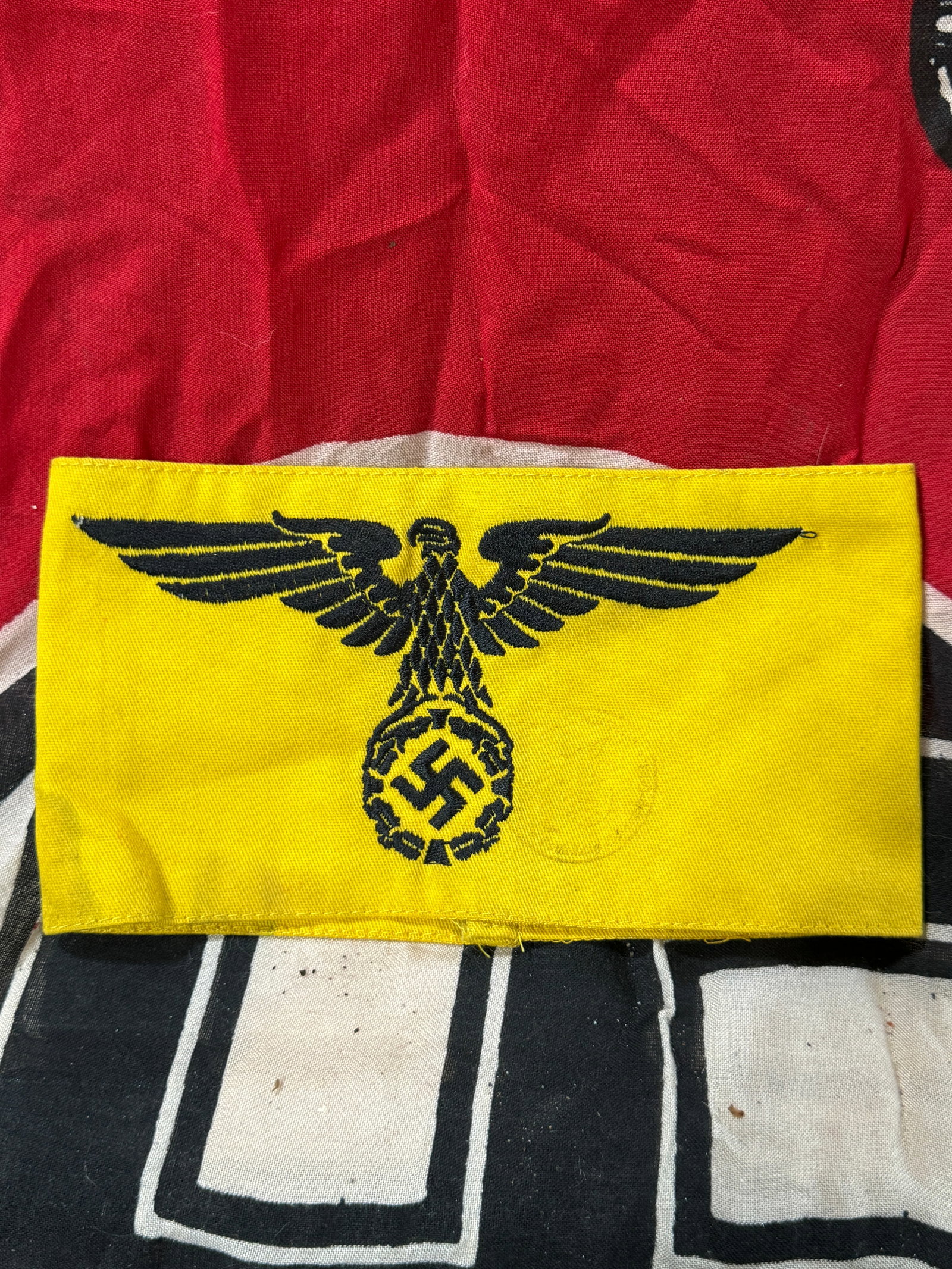 WW2 German Combatants Who Are Not Members of the Armed Forces Armband: WW2 German Combatants Who Are Not Members of the Armed Forces Armband. A rare find. Shows good wear and use with a beautiful overall patina. Please view all detailed pictures. A scarce example.