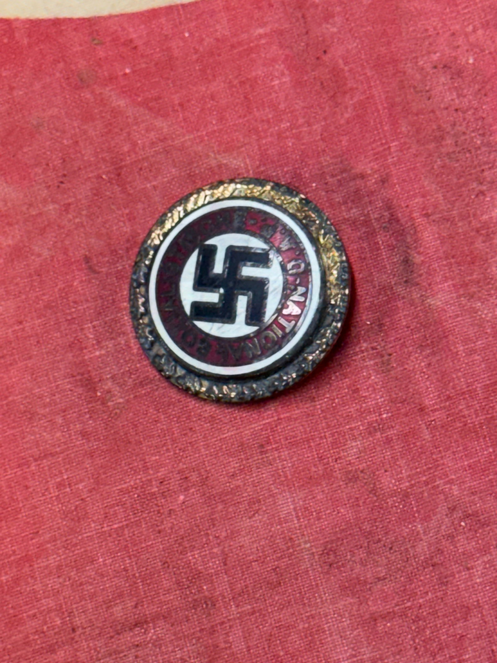 WW2 German Golden Party Badge, Goldenes Ehrenzeichen der NSDAP, 30.5mm Size, by Ges. Gesch.,: WW2 German Golden Party Badge, Goldenes Ehrenzeichen der NSDAP, 30.5mm Size, by Ges. Gesch., Numbered “50560”. Shows good wear and use with a beautiful overall patina. Please view all detailed