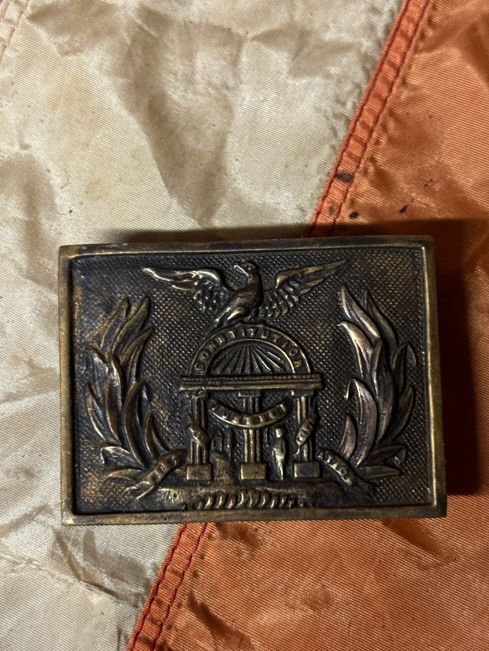 RARE CIVIL WAR CONFEDERATE CSA GEORGIA SOUTHERN REBEL BELT PLATE BUCKLE: RARE CIVIL WAR CONFEDERATE CSA GEORGIA SOUTHERN REBEL BELT PLATE BUCKLE. A VERY RARE FIND. SHOWS GOOD WEAR AND USE WITH A BEAUTIFUL OVERALL PATINA. HAS A GREAT LOOK TO IT WITH AN EXCELLENT OVERALL EYE