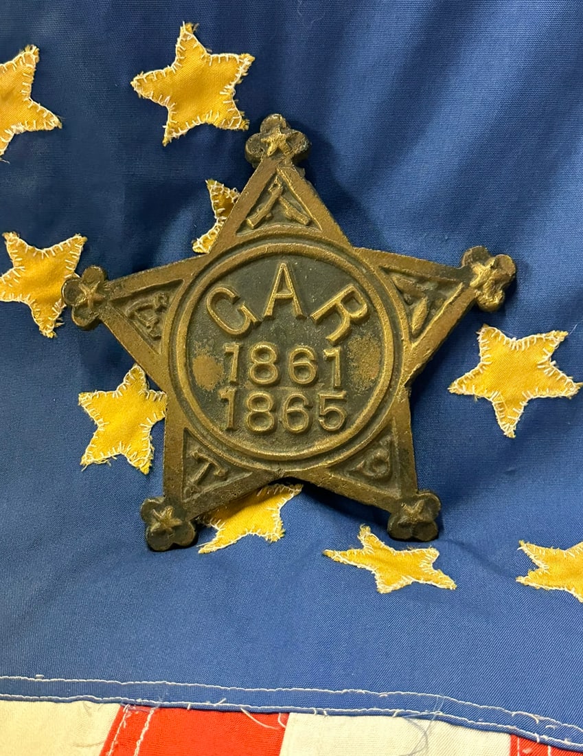 GAR 1861-1865 CIVIL WAR GRAVESIDE FLAG HOLDER: GAR 1861-1865 CIVIL WAR GRAVESIDE FLAG HOLDER. A SCARCE EXAMPLE. COMES FROM A COLLECTION.