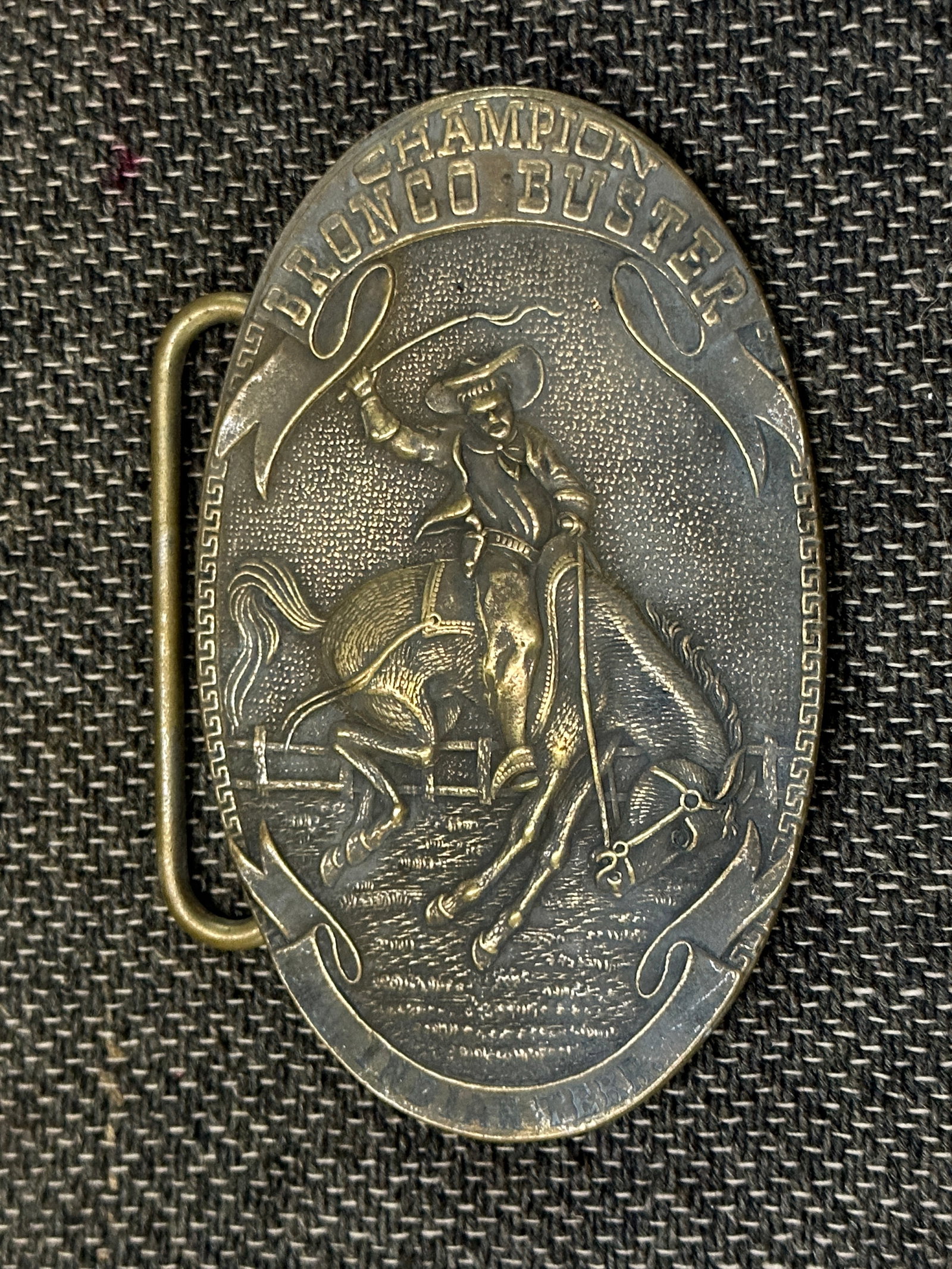VINTAGE CHAMPION BRONCO BUSTER BELT PLATE BUCKLE: VINTAGE CHAMPION BRONCO BUSTER BELT PLATE BUCKLE