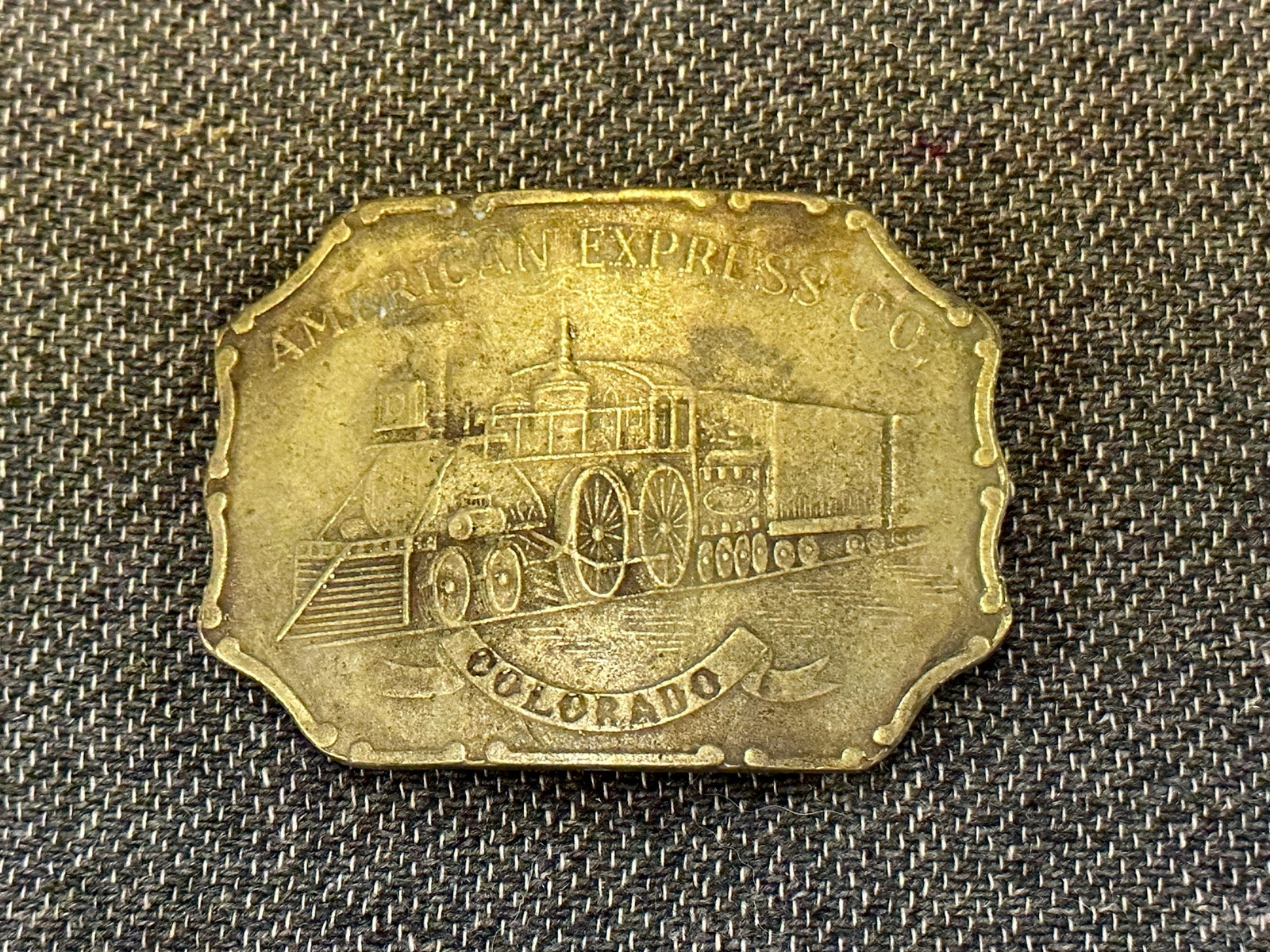 VINTAGE AMERICAN EXPRESS CO. COLORADO BELT PLATE BUCKLE BY TIFFANY: VINTAGE AMERICAN EXPRESS CO. COLORADO BELT PLATE BUCKLE BY TIFFANY