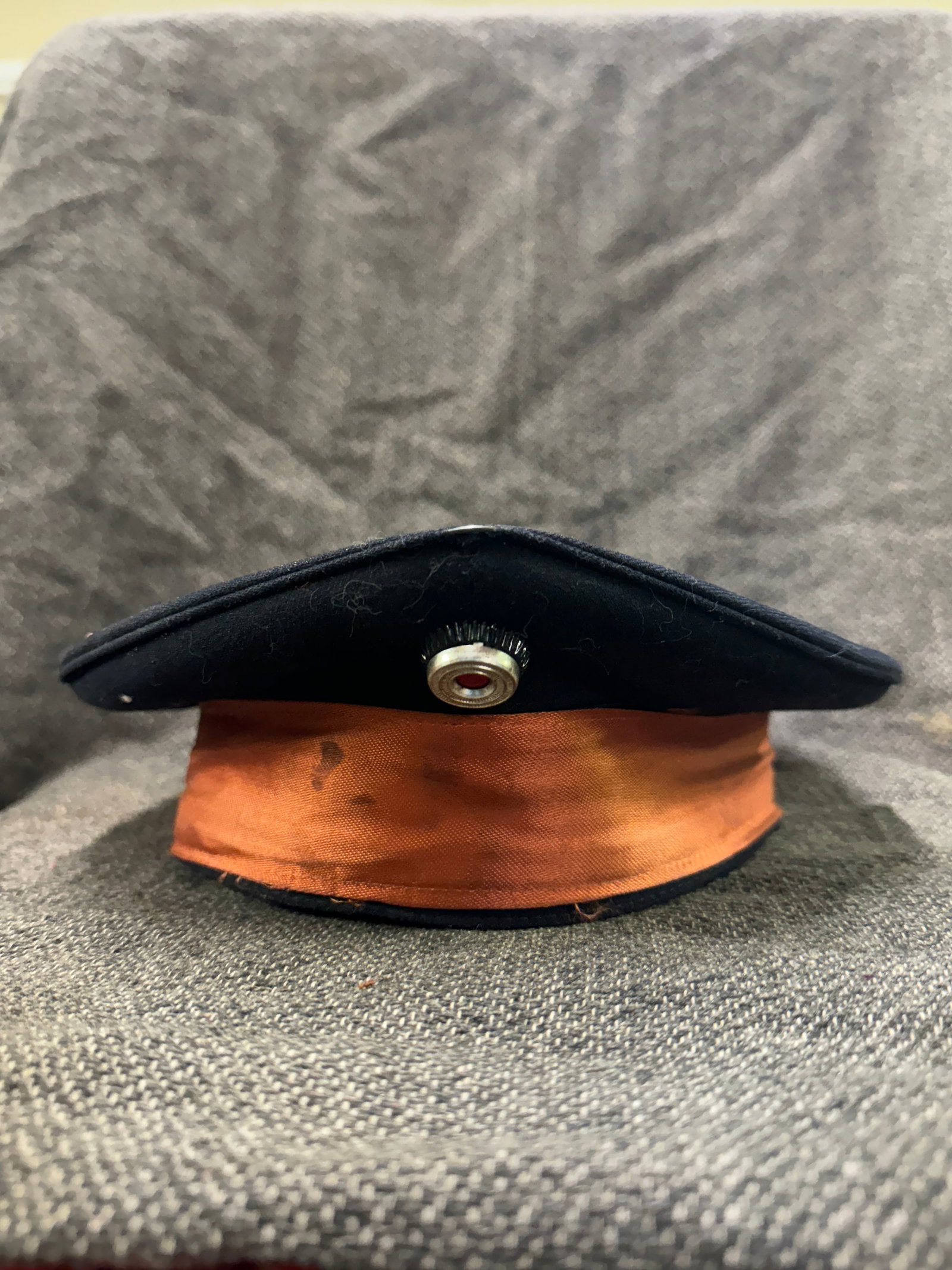GERMAN IMPERIAL ERA, PRUSSIAN ENLISTED FELDPOST SERVICE CAP BY SONDER KLASSE: GERMAN IMPERIAL ERA, PRUSSIAN ENLISTED FELDPOST SERVICE CAP BY SONDER KLASSE. A RARE EXAMPLE THAT IS IN MINT OVERALL SHAPE AND CONDITION WITH A BEAUTIFUL OVERALL PATINA. HAS A GREAT LOOK TO IT WITH AN