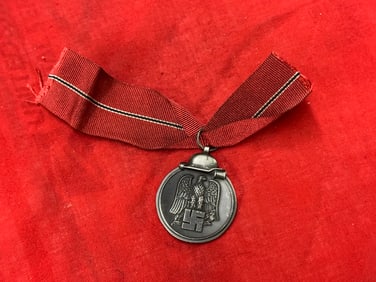 RARE WW2 GERMAN EASTERN FRONT MEDAL WITH RIBBON