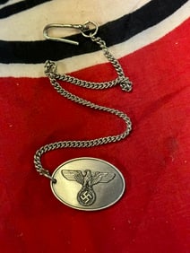 WW2 German Geheime Staatspolizei warrant disc with chain
