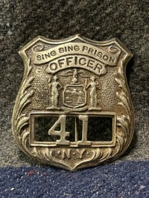 RARE C. 1950'S SING SING GUARD OFFICER 41 PRISON BADGE