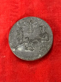 WW2 German Reichsparteitag 1939 abzeichen (maker marked)