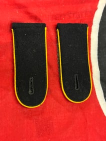WW2 GERMAN WAFFEN SS PRIVATE PURCHASE SHOULDER STRAPS FOR OBESCHARFUHRER OF SIGNALS