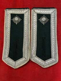 WW2 GERMAN EARLY WAFFEN SS OBERSCHARFUHRER SHOULDER BOARDS