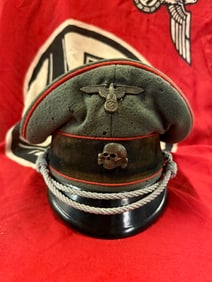 WW2 GERMAN WAFFEN SS ARTILLERY OFFICER VISOR SCHIRMMUTZE CAP BY DALLUGE