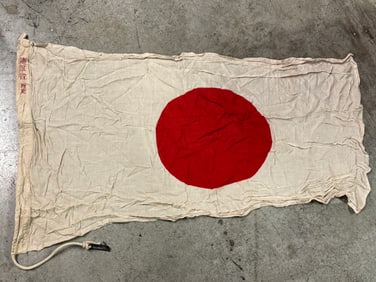 SIGNED WW2 JAPANESE GOOD LUCK SILK FLAG