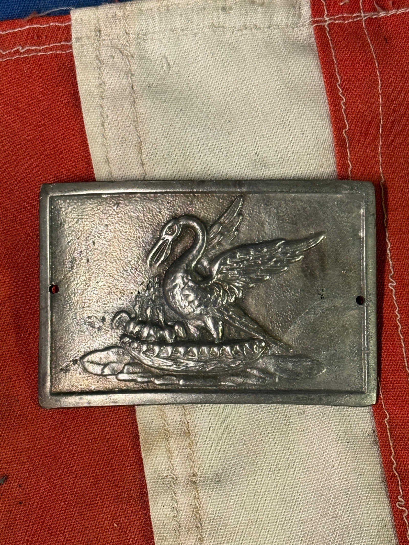 CIVIL WAR CONFEDERATE CSA LOUISIANA LIGHT ARTILLERY 5TH BATTERY PLATE 1862: CIVIL WAR CONFEDERATE CSA LOUISIANA LIGHT ARTILLERY 5TH BATTERY PLATE DATED 1862. A VERY RARE AUTHENTIC FIND THAT IS IN MINT OVERALL SHAPE AND CONDITION WITH A BEAUTIFUL OVERALL PATINA. HAS A GREAT LO