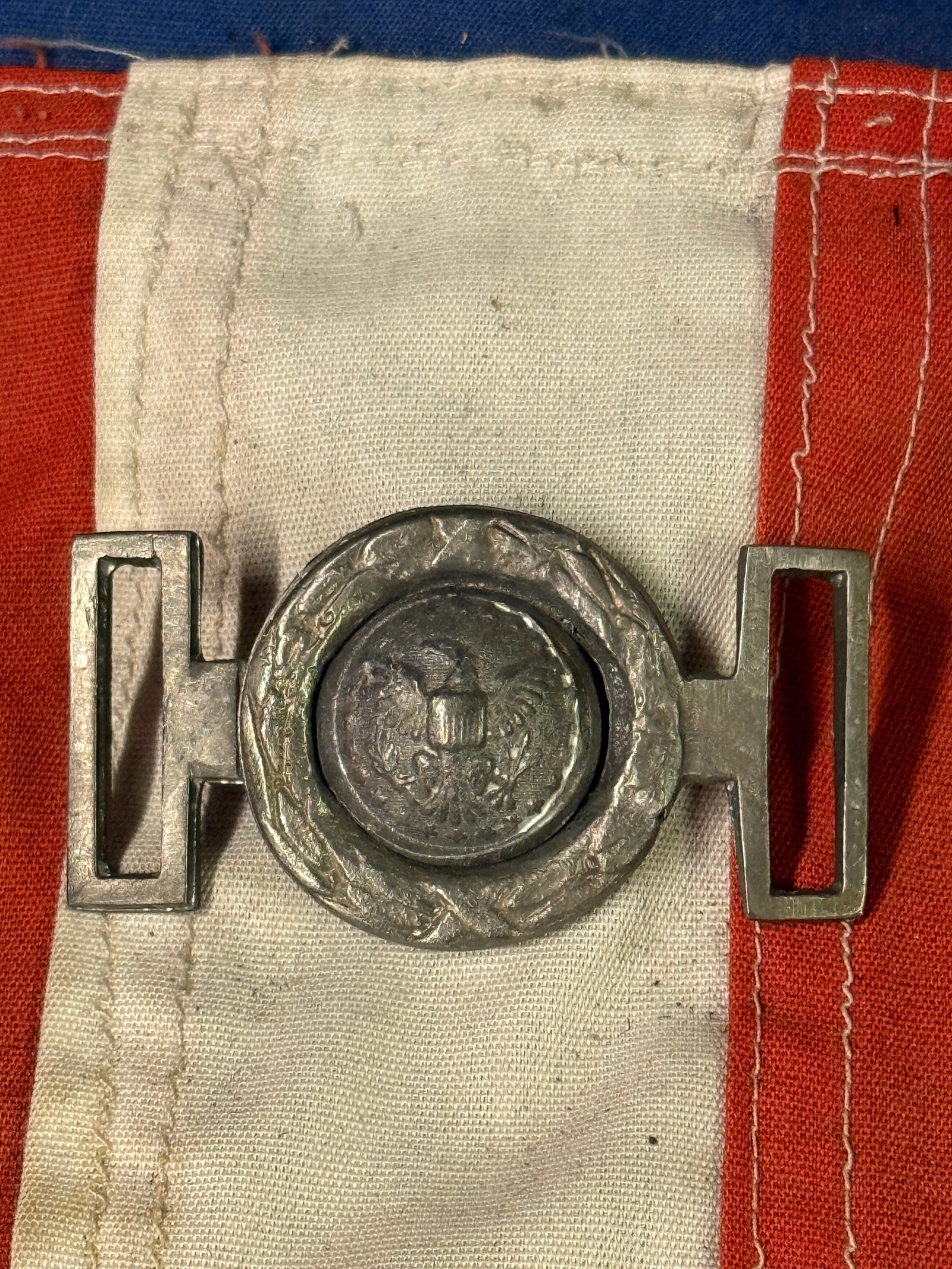RARE CIVIL WAR CSA MILITIA OFFICER 2-PIECE BELT PLATE BUCKLE DATED 1861: RARE CIVIL WAR CSA MILITIA OFFICER 2-PIECE BELT PLATE BUCKLE DATED 1861. AN ULTRA RARE FIND THAT IS IN MINT OVERALL SHAPE AND CONDITION WITH A BEAUTIFUL OVERALL PATINA. SHOWS GOOD WEAR AND USE. PLEASE