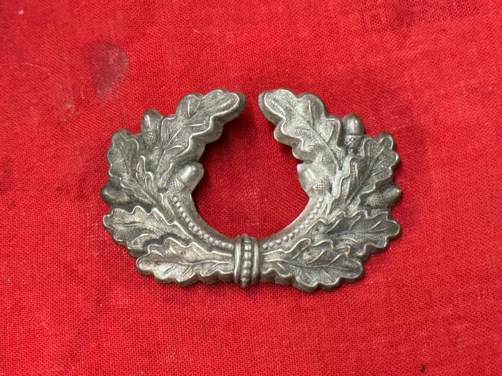 WW2 GERMAN VISOR CAP COCKADE WREATH: WW2 GERMAN VISOR CAP COCKADE WREATH