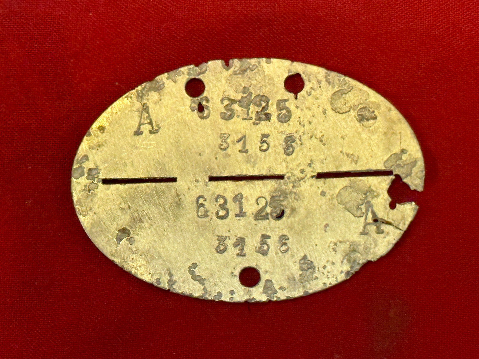 RARE WW2 GERMAN SS IDENTITY DISC DOG TAG: RARE WW2 GERMAN SS IDENTITY DISC DOG TAG. A RARE FIND. WAS BROUGHT BACK HOME BY A VET. PLEASE VIEW ALL DETAILED PICTURES. A SCARCE EXAMPLE.