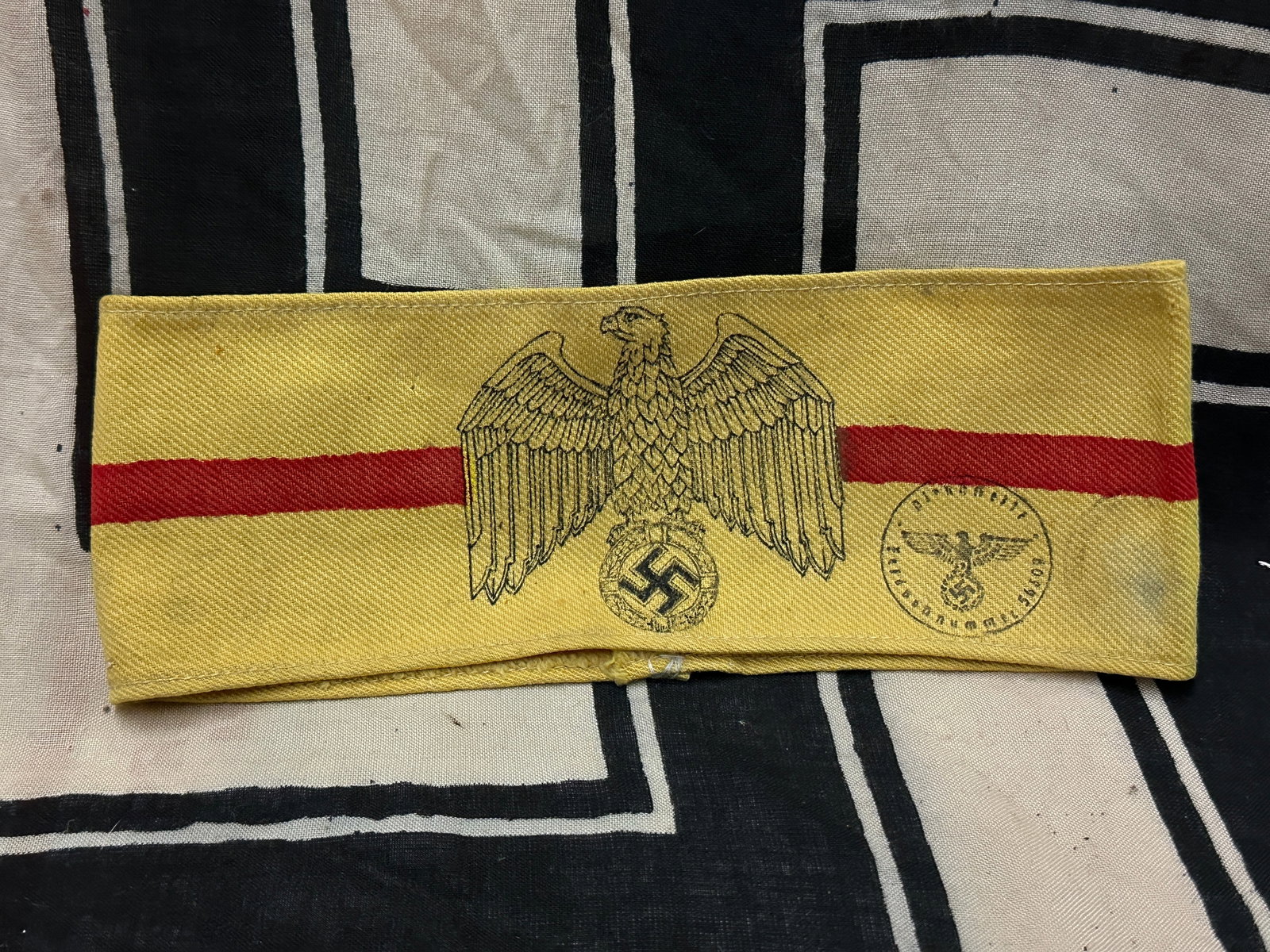 EARLY WW2 GERMAN WEHRMACHT OFFICER ARMBAND WITH INSPECTION STAMP: EARLY WW2 GERMAN WEHRMACHT OFFICER ARMBAND WITH INSPECTION STAMP. AN ULTRA RARE FIND THAT IS IN MINT OVERALL SHAPE AND CONDITION WITH A BEAUTIFUL OVERALL PATINA. SHOWS GOOD WEAR AND USE. PLEASE VIEW A