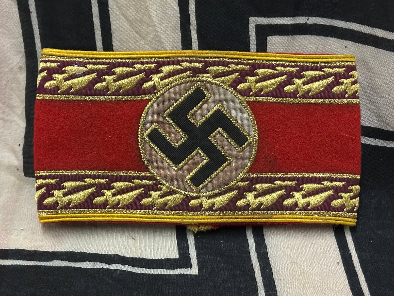 WW2 German Reichsleiter (National Level) Political Leader Armband With RZM Paper Tag: WW2 German Reichsleiter (National Level) Political Leader Armband With RZM Paper Tag. A rare find. Shows good wear and use with a beautiful overall patina. Has the RZM paper tag attached to the inside