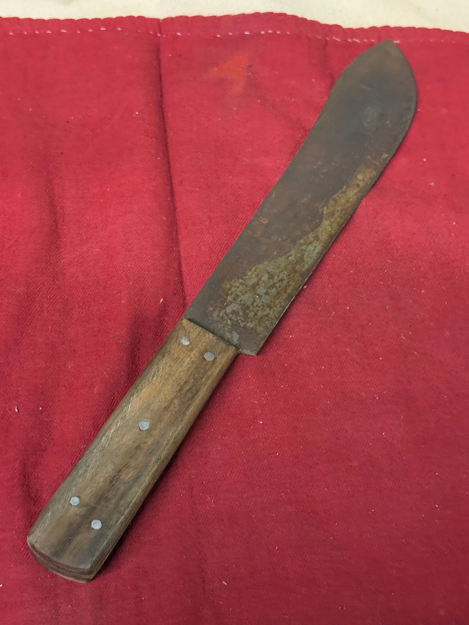 INDIAN WARS DATED 1880 US OFFICER FIGHTING KNIFE: INDIAN WARS DATED 1880 US OFFICER FIGHTING KNIFE. AN ULTRA RARE FIND THAT IS IN MINT OVERALL SHAPE AND CONDITION WITH A BEAUTIFUL OVERALL PATINA. SHOWS GOOD WEAR AND USE. PLEASE VIEW ALL DETAILED PICT
