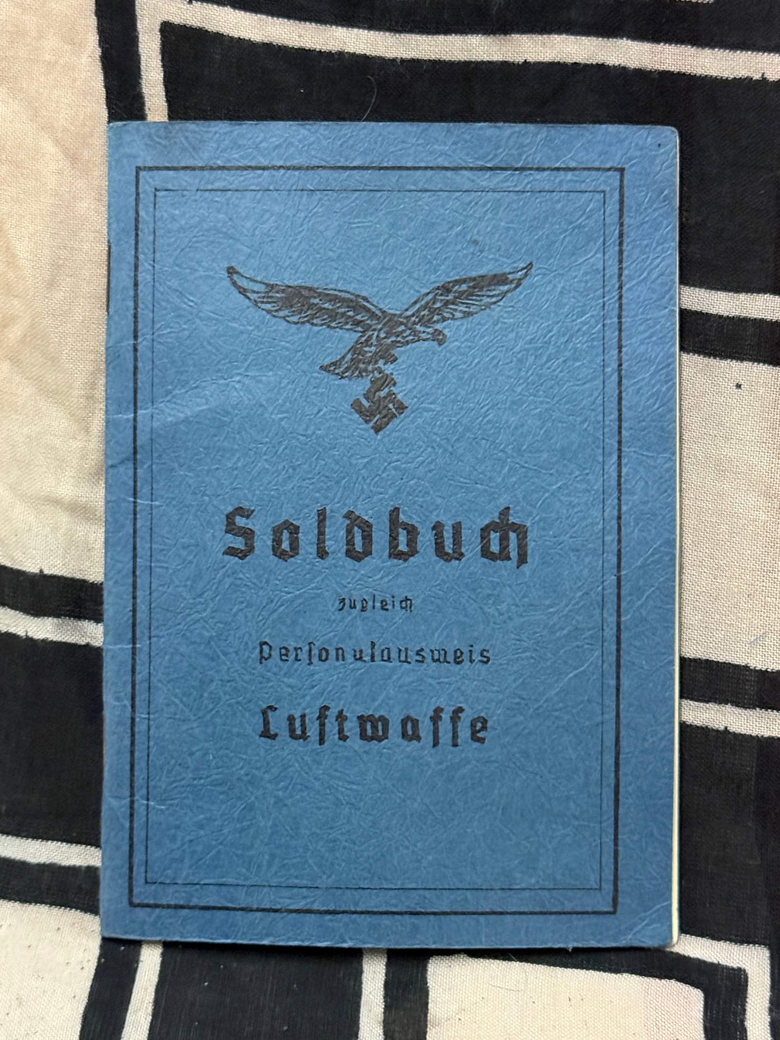 WW2 German LW Soldbuch 1945 Booklet: WW2 German LW Soldbuch 1945 Booklet