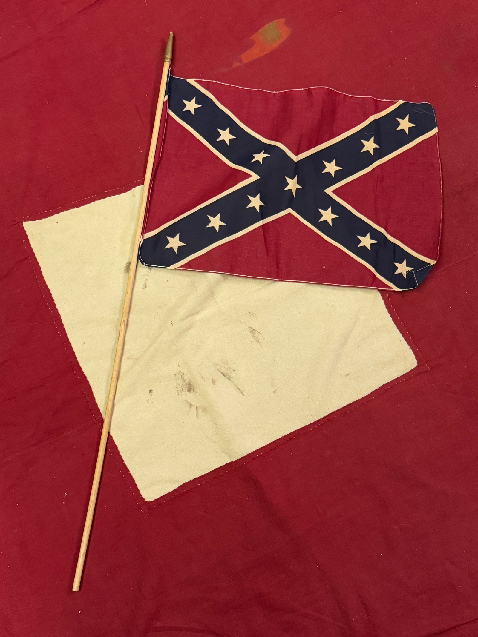 RARE CIVIL WAR CSA CONFEDERATE LARGER SIZED HAND-FLAG: RARE CIVIL WAR CSA CONFEDERATE LARGER SIZED HAND-FLAG. A VERY RARE EXAMPLE THAT IS IN MINT OVERALL SHAPE AND CONDITION WITH A BEAUTIFUL OVERALL PATINA. SHOWS GOOD WEAR AND USE. PLEASE VIEW ALL DETAILE