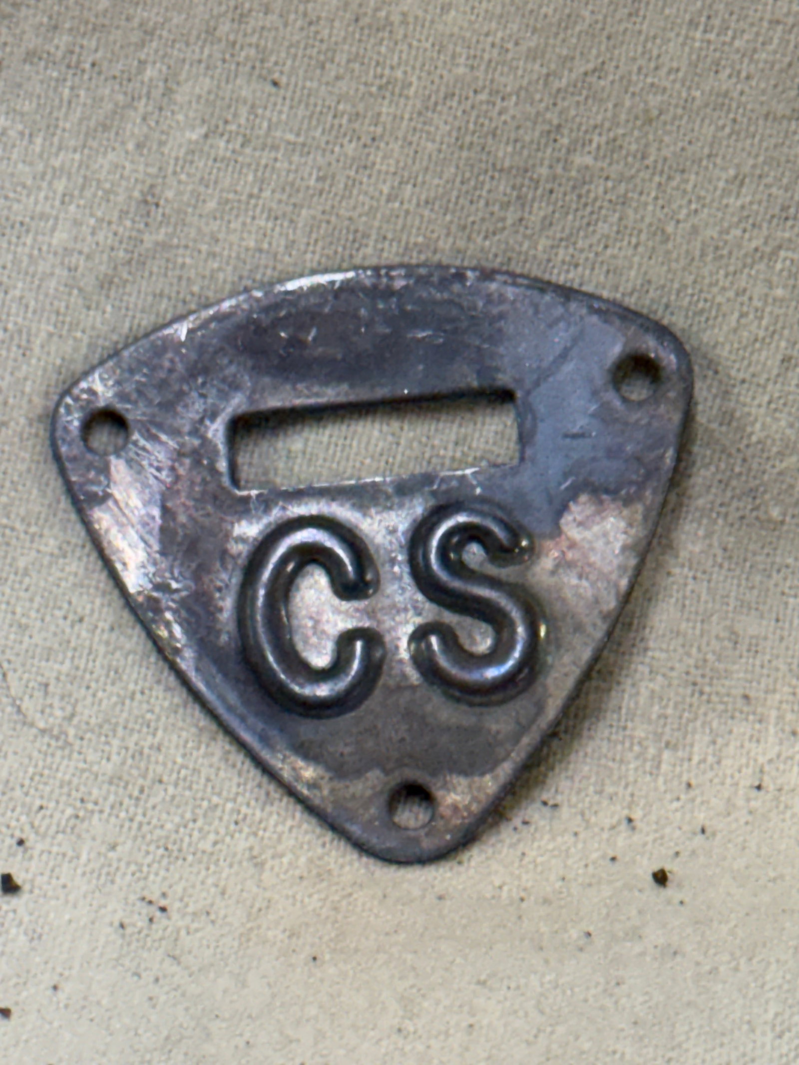 CIVIL WAR CONFEDERATE CSA "C.S." SADDLE SHIELD BADGE: CIVIL WAR CONFEDERATE CSA "C.S." SADDLE SHIELD BADGE. A VERY RARE FIND THAT IS IN MINT OVERALL SHAPE AND CONDITION WITH A BEAUTIFUL OVERALL PATINA. SHOWS GOOD WEAR AND USE. PLEASE VIEW ALL DETAILED PI