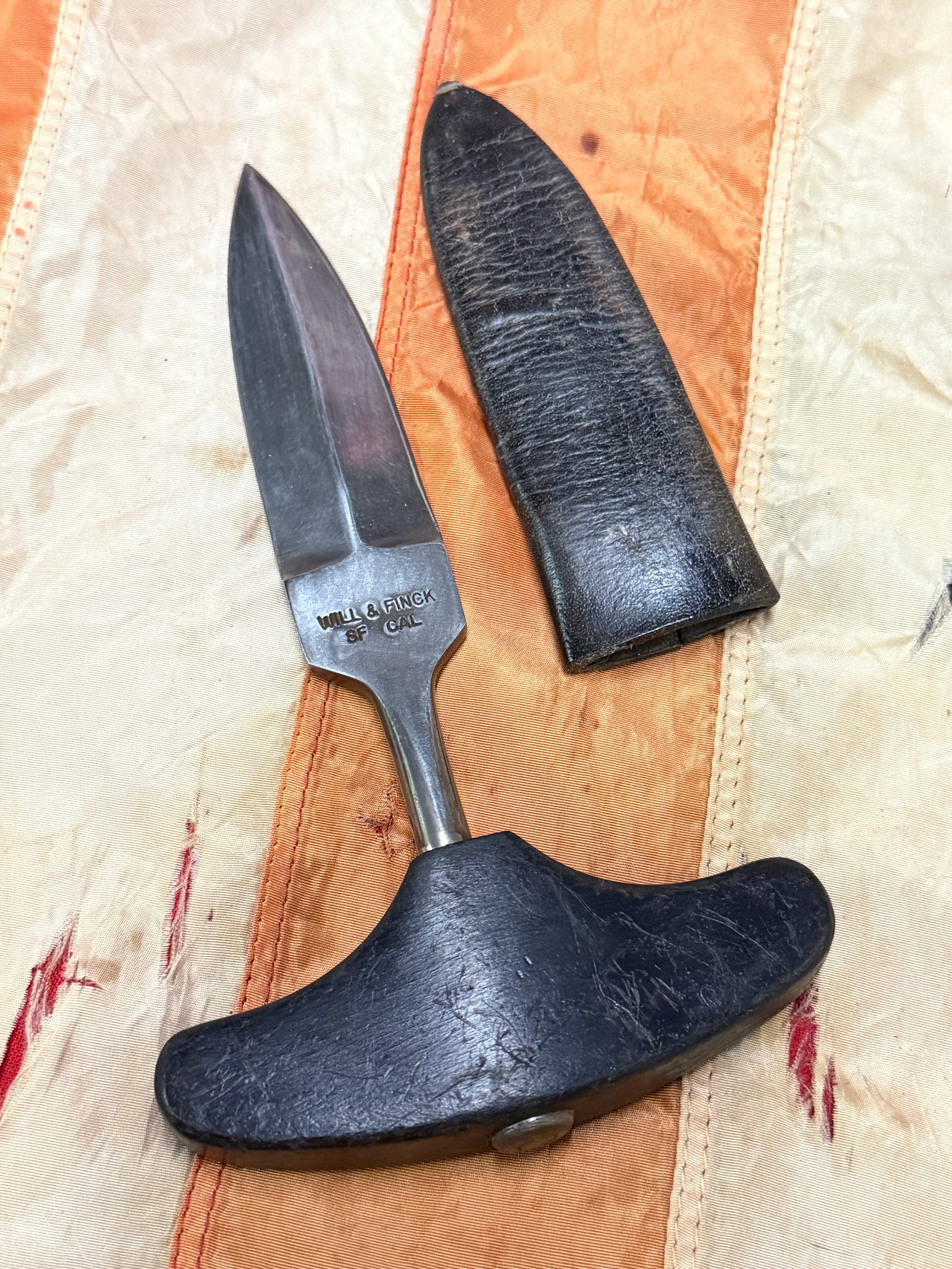 VERY RARE 1800'S PUSH DAGGER WITH SHEATH BY WILL & FINCK SF CAL.: VERY RARE 1800'S PUSH DAGGER WITH SHEATH BY WILL & FINCK SF CAL. A VERY RARE EXAMPLE THAT IS IN MINT OVERALL SHAPE AND CONDITION WITH A BEAUTIFUL OVERALL PATINA. VERY WELL PRESERVED AND COMES FROM A L