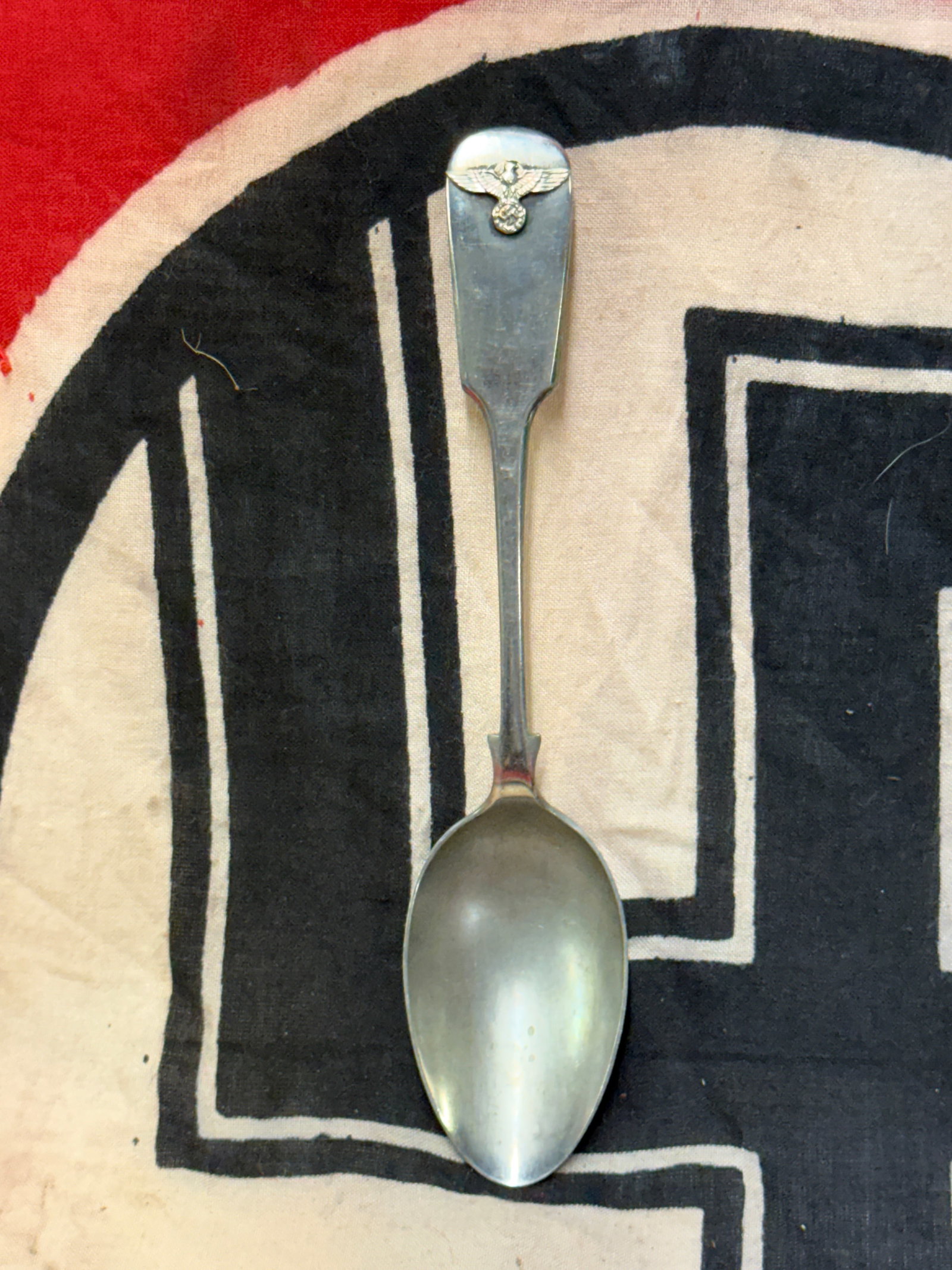 WW2 GERMAN 800 SILVER NSDAP POLITICAL LEADER SPOON: WW2 GERMAN 800 SILVER NSDAP POLITICAL LEADER SPOON. A VERY RARE FIND. SHOWS GOOD WEAR AND USE WITH A BEAUTIFUL OVERALL PATINA. PLEASE VIEW ALL DETAILED PICTURES. A SCARCE EXAMPLE.