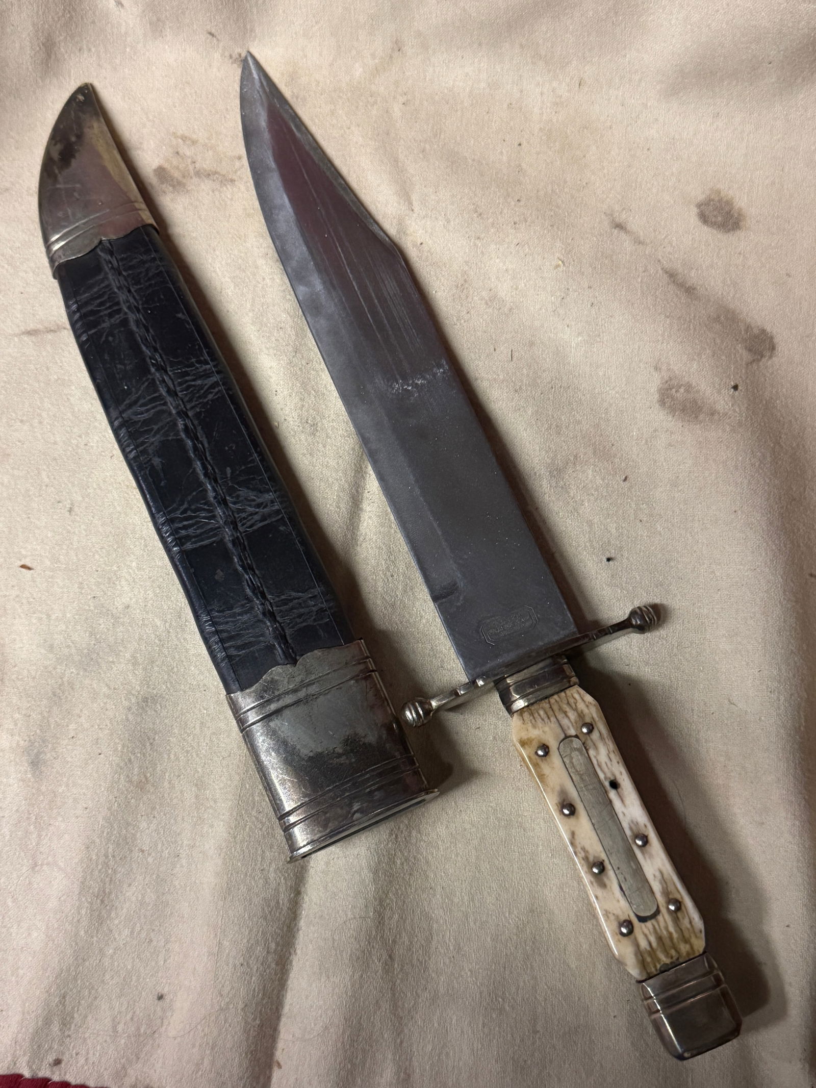CIVIL WAR ERA BONE HANDLE BOWIE KNIFE BY TILLOTSOM COLUMBIA PLACE SHEFFIELD: CIVIL WAR ERA BONE HANDLE BOWIE KNIFE BY TILLOTSOM COLUMBIA PLACE SHEFFIELD. AN ULTRA RARE FIND THAT IS IN MINT OVERALL SHAPE AND CONDITION WITH A BEAUTIFUL OVERALL PATINA. HAS A GREAT LOOK TO IT WITH