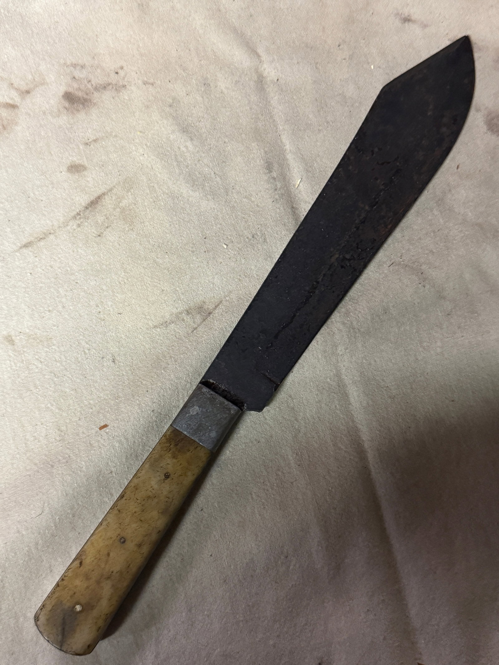 DATED 1861 CIVIL WAR CONFEDERATE MARKED C.S. REBEL'S FIGHTING BOWIE KNIFE: DATED 1861 CIVIL WAR CONFEDERATE MARKED C.S. REBEL'S FIGHTING BOWIE KNIFE. AN ULTRA RARE FIND THAT IS IN MINT OVERALL SHAPE AND CONDITION WITH A BEAUTIFUL OVERALL PATINA. HAS A GREAT LOOK TO IT WITH A
