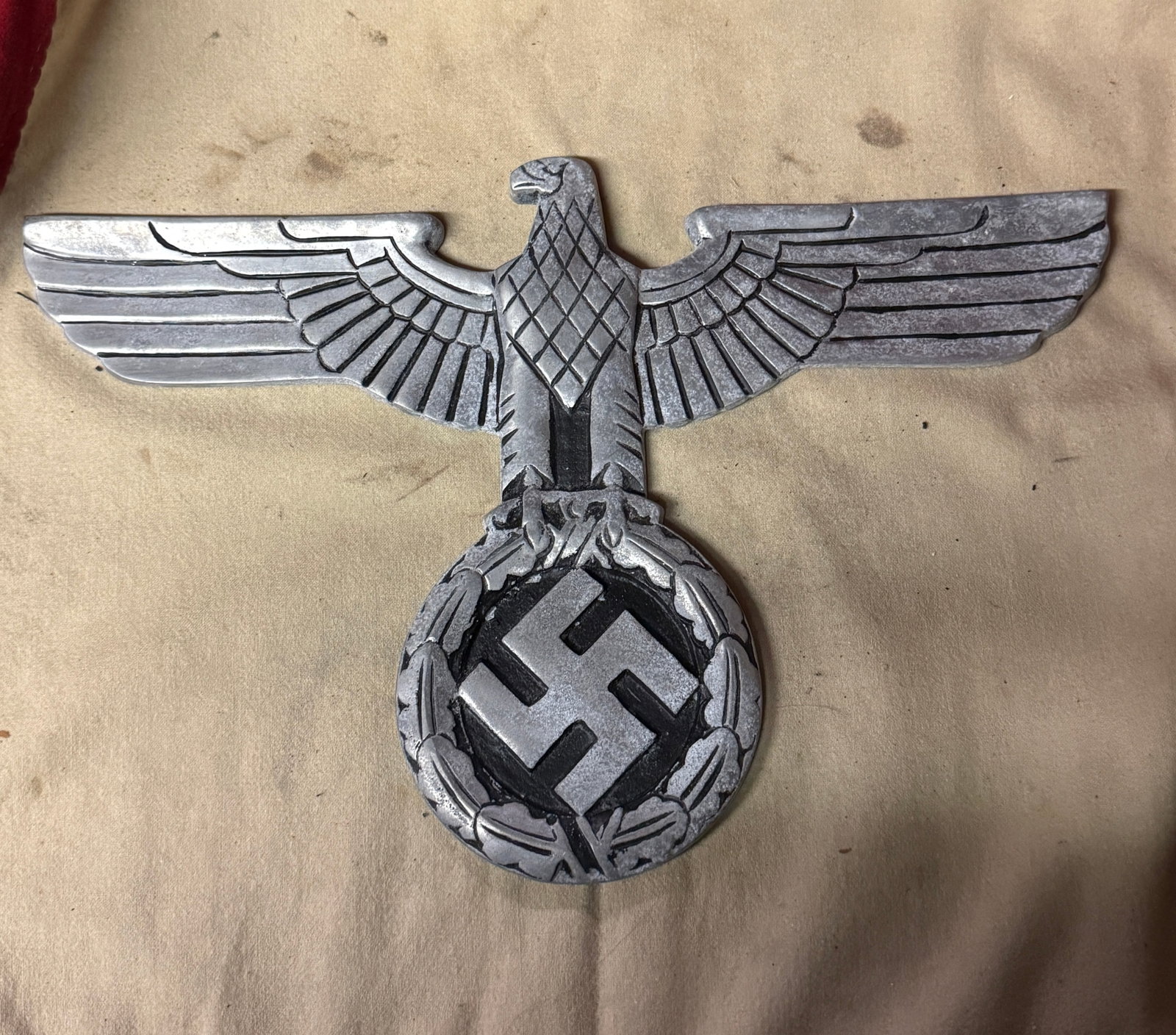 WW2 German 16? Deutsche Reichspost Bus/Trolley Eagle: 16? Deutsche Reichspost Bus/Trolley Eagle. A 16? bird that is highly detailed. Impressive dark patina in the recessed places of the eagle itself, giving this one an impressive look! Regardless of what