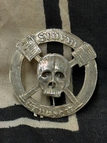 WW1 GERMAN STROMTROOPER STRUM GRUPPEN BADGE IN SILVER