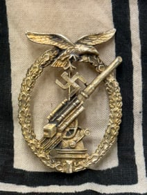 WW2 German Tombac Luftwaffe Flak Artillery Badge