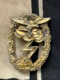 SCARCE WW2 GERMAN LUFTWAFFE GROUND ASSAULT BADGE BY RZM