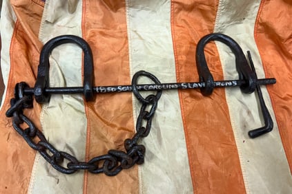 1850'S CIVIL WAR ERA SOUTH CAROLINA SLAVE IRON SHACKLES CUFFS