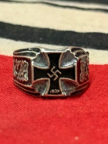 WW2 GERMAN 1939 IRON CROSS 800 SILVER ENAMELED RING
