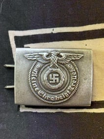SCARCE WW2 GERMAN WAFFEN SS BELT BUCKLE