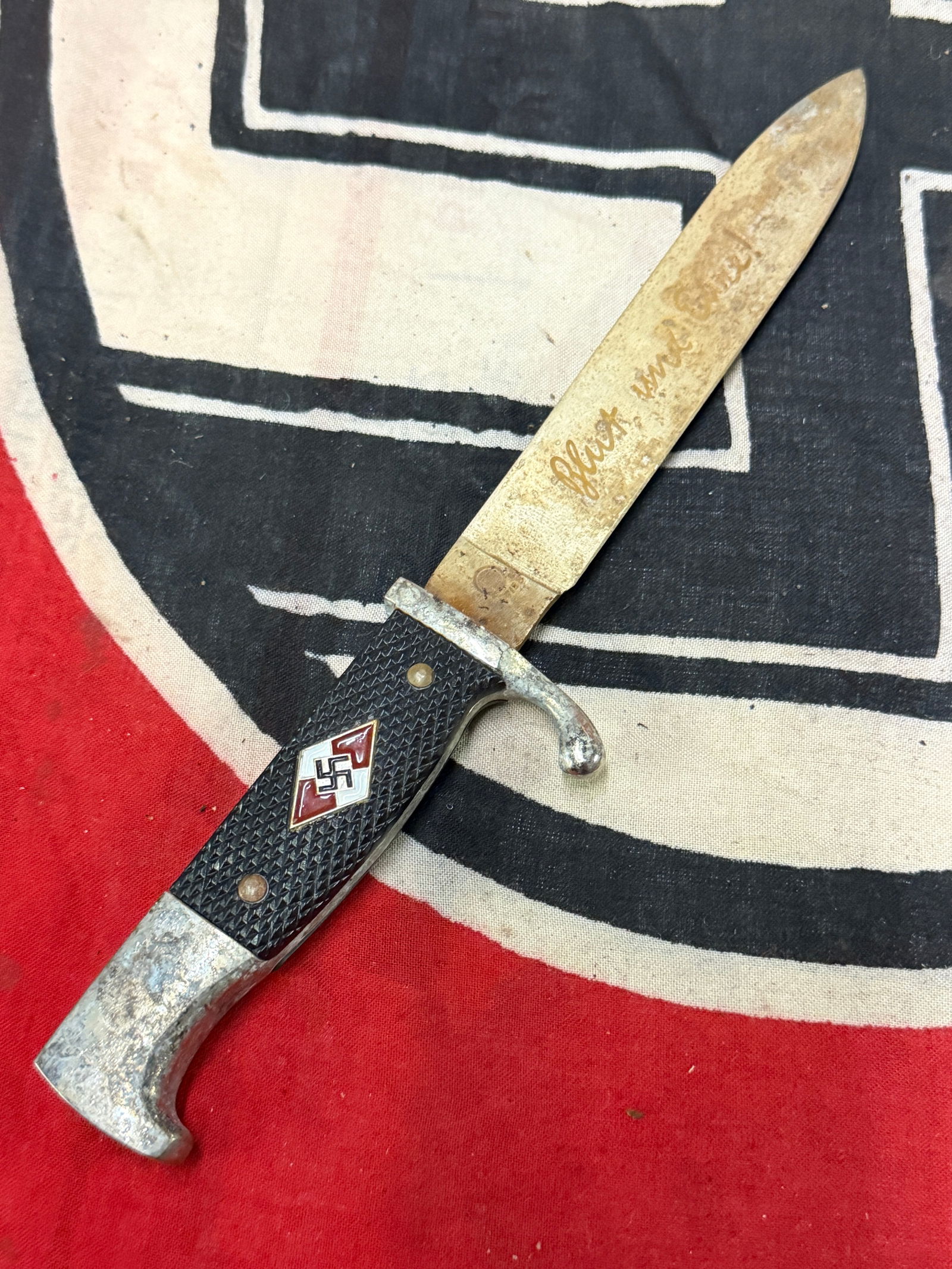 WW2 GERMAN HITLER YOUTH DAGGER BY RZM "BLUT UND EHRE" BLADE ENGRAVING: WW2 GERMAN HITLER YOUTH DAGGER BY RZM "BLUT UND EHRE" BLADE ENGRAVING. A VERY RARE FIND. SHOWS GOOD WEAR AND USE WITH A BEAUTIFUL OVERALL PATINA. ENGRAVED BLADE WITH MAKER MARKS. PLEASE VIEW ALL DETAI