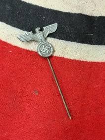 SCARCE WW2 GERMAN NSDAP EAGLE STICKPIN