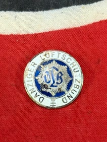 WW2 German Air Raid Protection League of Danzig Badge By RZM M1/29