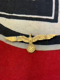 WWII German Kreigsmarine (NAVY) METAL OFFICER’S BREAST EAGLE