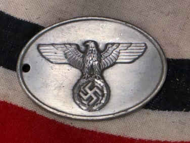 WW2 GERMAN GESTAPO WARRANT IDENTIFICATION DISC #580