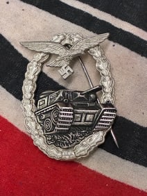 RARE WW2 GERMAN LUFTWAFFE PANZER ASSAULT BADGE
