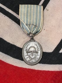 WWI or earlier GERMAN MILITARY MEDAL FUR 25 JAHRIGE DIENST-ZEIT GERMANY