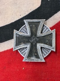 WW2 GERMAN 1939 IRON CROSS, FIRST CLASS, SCREWBACK