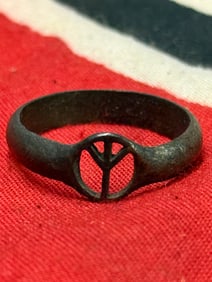 RARE WW2 GERMAN WOMENS ORGANIZATION 800 SILVER RING