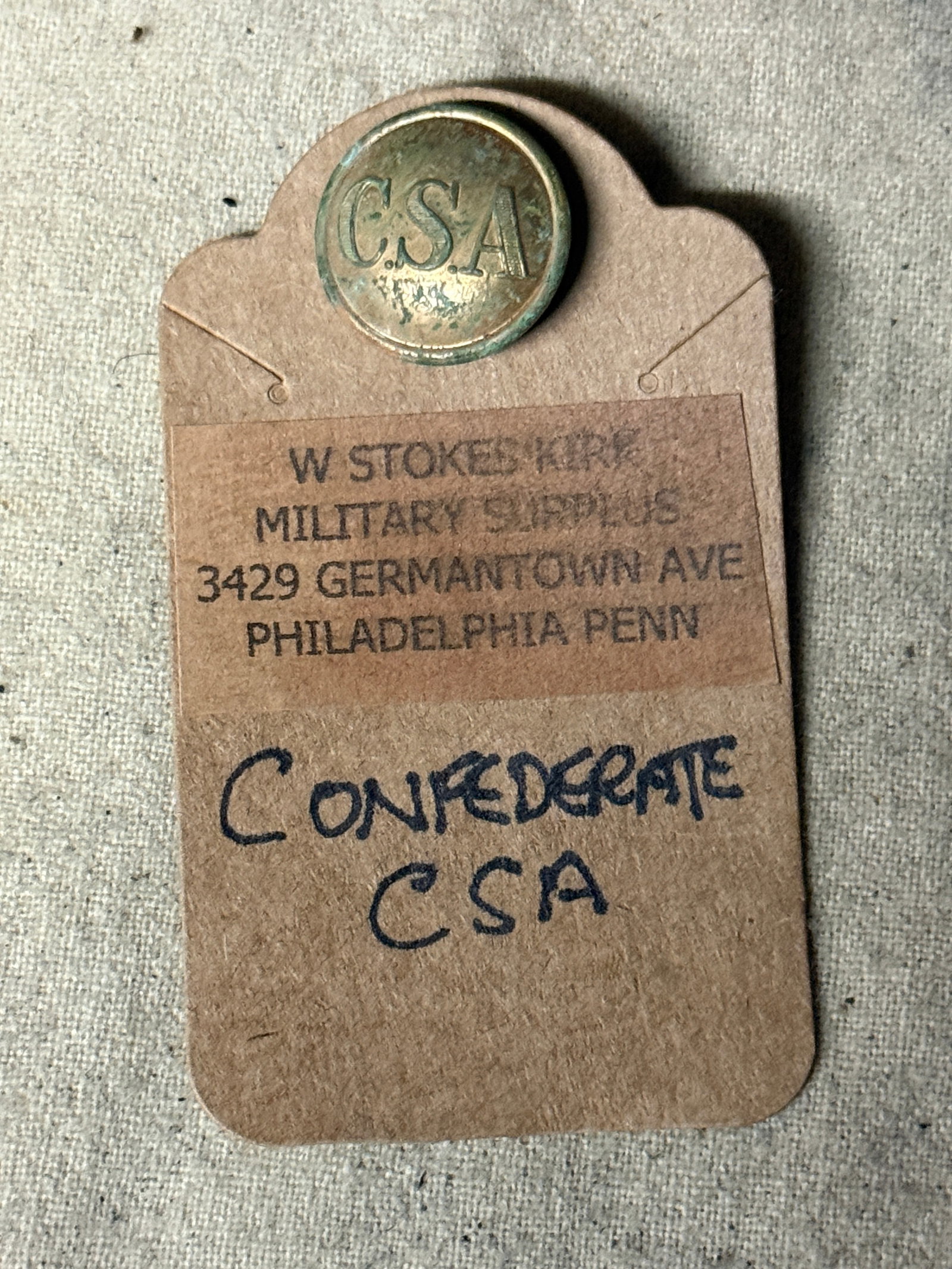 CIVIL WAR CONFEDERATE CSA UNIFORM COAT BUTTON BY W. STOKES KIRK: CIVIL WAR CONFEDERATE CSA UNIFORM COAT BUTTON BY W. STOKES KIRK. A RARE EXAMPLE THAT IS IN MINT OVERALL SHAPE AND CONDITION WITH A BEAUTIFUL OVERALL PATINA. PLEASE VIEW ALL DETAILED PICTURES. A SCARCE