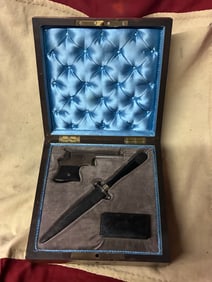 CASED CIVIL WAR REMINGTON SAW HANDLE DERRINGER WITH MATCHING BOWIE KNIFE SET