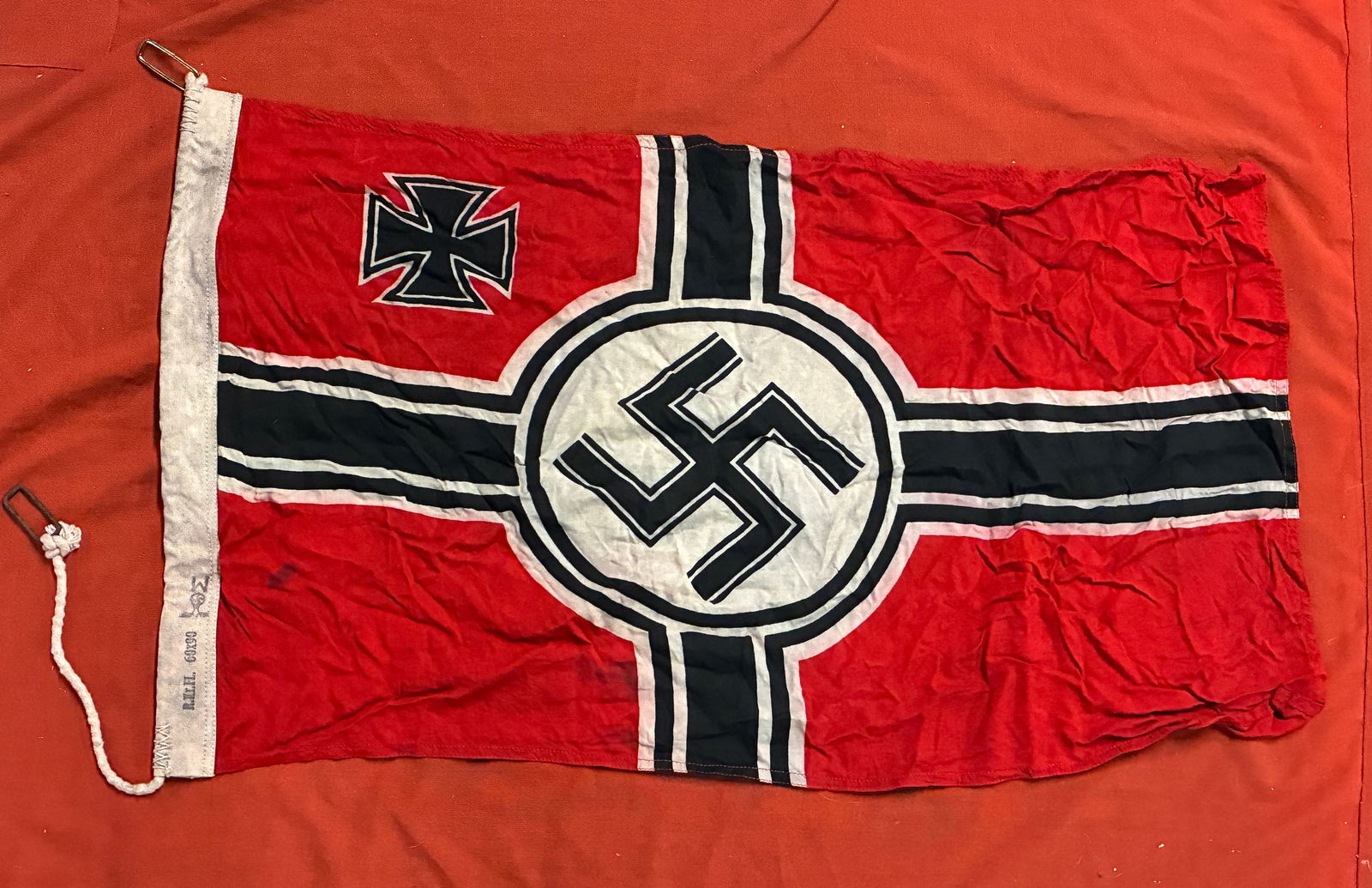 WW2 GERMAN KRIEGSMARINE NATIONAL WAR BATTLE FLAG U-BOAT - MAKER MARKED: WW2 GERMAN KRIEGSMARINE NATIONAL WAR BATTLE FLAG U-BOAT - MAKER MARKED. A BEAUTIFUL DOUBLE SIDED FLAG THAT IS IN MINT OVERALL SHAPE AND CONDITION WITH A BEAUTIFUL OVERALL PATINA. SHOWS GOOD WEAR AND U